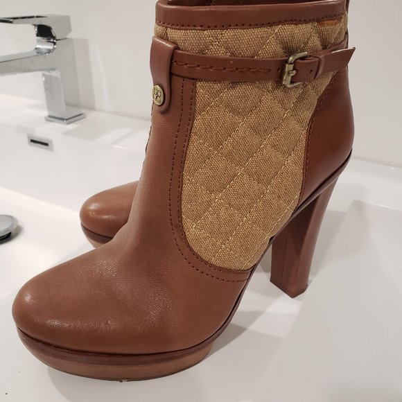 BcBG ankle boots. - Picture 3 of 3